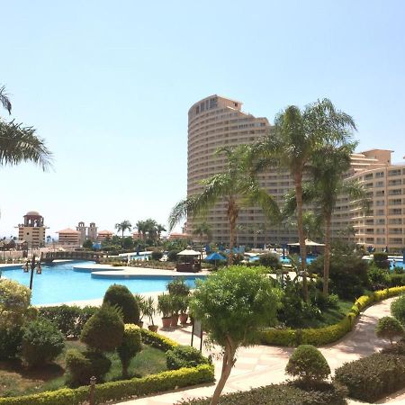 Apartment In Porto El Sokhna Families Only アインソフナ エクステリア 写真